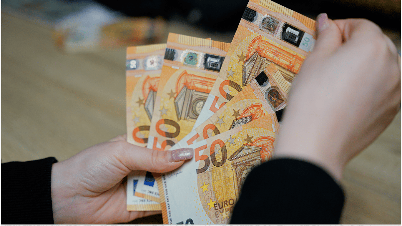 Мінімальна зарплата в Польщі