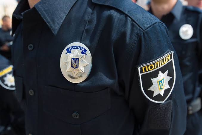 скільки поліцейських в україні